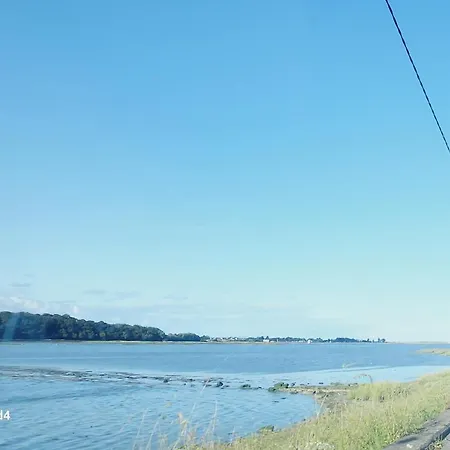 منزل ريفي Fox دروغيدا