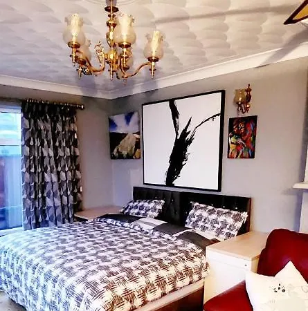 منزل ريفي Fox دروغيدا